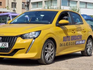 Peugeot 208 1.2 L Puretech Stt Active 2019 – fotografia 1