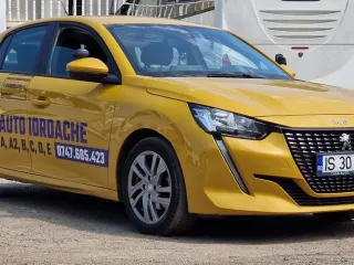 Peugeot 208 1.2 L Puretech Stt Active 2019 – fotografia 3