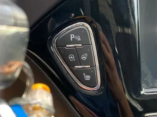 Opel Corsa 1.4 Innovation 2019 – fotografia 19