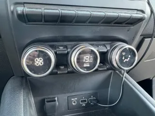 Renault Captur Mhev 140 Edc Techno 2023 – fotografia 15