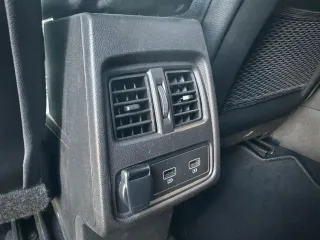 Renault Captur Mhev 140 Edc Techno 2023 – fotografia 16