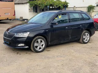 Škoda Fabia 1.0 TSI Clever 2019 – fotografia 4