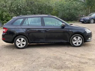Škoda Fabia 1.0 TSI Clever 2019 – fotografia 8