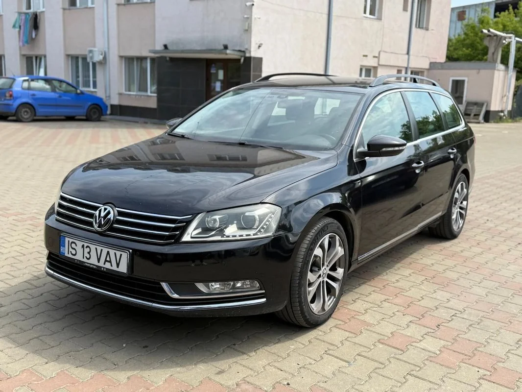 Volkswagen Passat Variant 2.0 TDI BLUEMOTION Technology Comfortline 2013