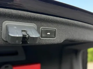 Audi A8 L 3.0 TDI QUATTRO Tip 2011 – fotografia 32