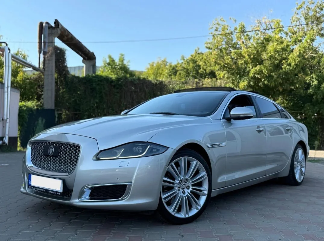 Jaguar XJ 30d Premium Luxury 2016