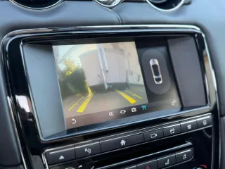 Jaguar XJ 30d Premium Luxury 2016 – fotografia 13