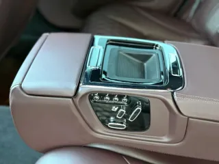 Jaguar XJ 30d Premium Luxury 2016 – fotografia 21