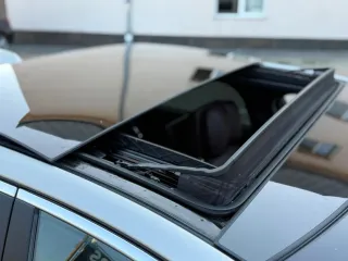 Jaguar XJ 30d Premium Luxury 2016 – fotografia 32