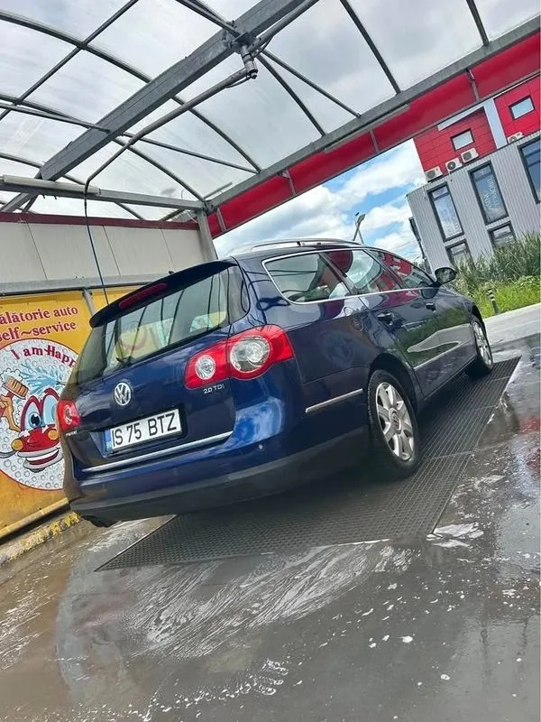 Volkswagen Passat Variant 2.0 TDI Highline DPF DSG 2007