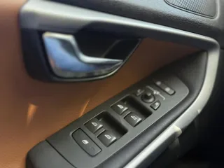 Volvo V40 D2 Drive Aut Kinetic 2016 – fotografia 9