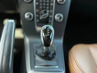 Volvo V40 D2 Drive Aut Kinetic 2016 – fotografia 11