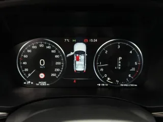 Volvo XC 60 D5 AWD Geartronic Momentum 2018 – fotografia 7
