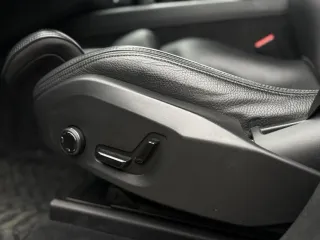 Volvo XC 60 D5 AWD Geartronic Momentum 2018 – fotografia 10
