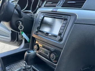 Škoda Superb 2.0 TDI Elegance DSG 2013 – fotografia 11