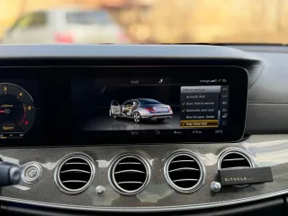 Mercedes-Benz E 220 D 4matic Aut 2017 – fotografia 26