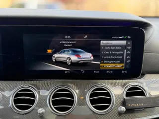 Mercedes-Benz E 220 D 4matic Aut 2017 – fotografia 29