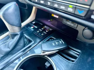 Lexus Seria Rx 2021 – fotografia 14