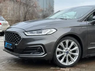 Ford Mondeo 2.0 Hev Vignale 2019 – fotografia 5