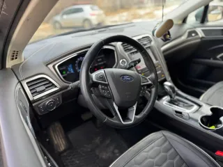 Ford Mondeo 2.0 Hev Vignale 2019 – fotografia 15