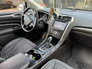 Ford Mondeo 2.0 Hev Vignale 2019 – fotografia 17