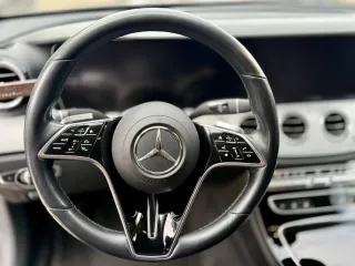 Mercedes-Benz E 300 4matic 9g Tronic Avantgarde 2021 – fotografia 7