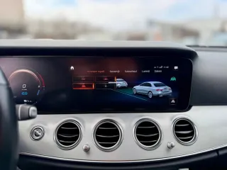 Mercedes-Benz E 300 4matic 9g Tronic Avantgarde 2021 – fotografia 10