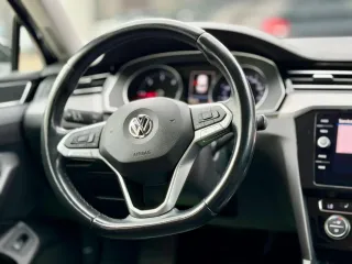 Volkswagen Passat 2.0 TDI DSG Comfortline 2020 – fotografia 12