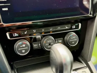Volkswagen Passat 2.0 TDI DSG Comfortline 2020 – fotografia 16