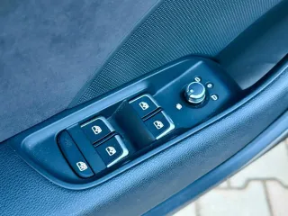 Audi A3 2.0 TDI S Tronic Sport 2017 – fotografia 13
