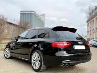 Audi A4 2.0 TDI Multitronic 2012 – fotografia 3