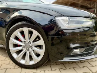Audi A4 2.0 TDI Multitronic 2012 – fotografia 22