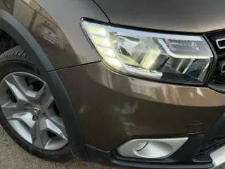 Dacia Sandero 0.9 TCE Easy R Prestige 2017 – fotografia 19