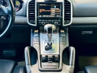 Porsche Cayenne 2013 – fotografia 10
