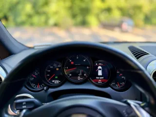 Porsche Cayenne 2013 – fotografia 14