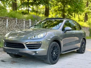 Porsche Cayenne 2013 – fotografia 22