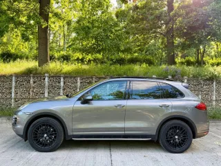 Porsche Cayenne 2013 – fotografia 23
