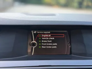 BMW Seria 5 520d Aut 2012 – fotografia 13