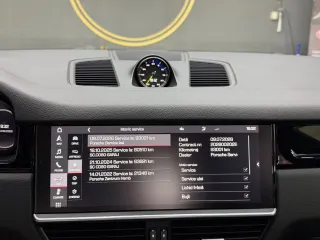 Porsche Cayenne Tiptronic S Platinum Edition 2020 – fotografia 3