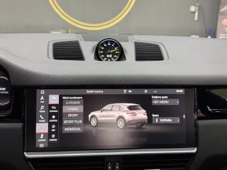 Porsche Cayenne Tiptronic S Platinum Edition 2020 – fotografia 5