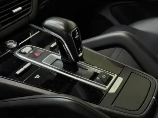 Porsche Cayenne Tiptronic S Platinum Edition 2020 – fotografia 18