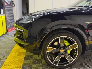 Porsche Cayenne Tiptronic S Platinum Edition 2020 – fotografia 32