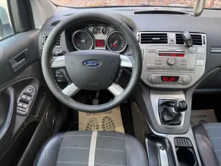 Ford Kuga 2 0l Tdci DPF Trend 2010 – fotografia 8