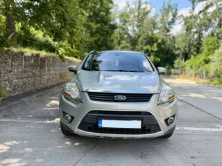 Ford Kuga 2 0l Tdci DPF Trend 2010 – fotografia 13