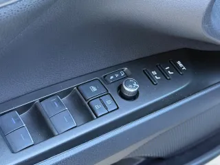 Toyota Camry 2.5 Exclusive 2021 – fotografia 7