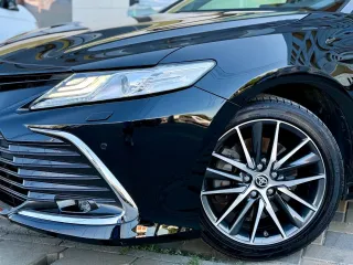 Toyota Camry 2.5 Exclusive 2021 – fotografia 12