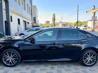 Toyota Camry 2.5 Exclusive 2021 – fotografia 20