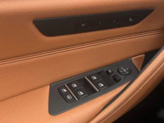 BMW Seria 5 530i At 2018 – fotografia 2