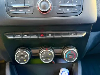 Dacia Duster 1.5 DCI 4wd Essential 2018 – fotografia 6